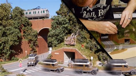 Create an AMAZING Diorama with Moving Cars & Bicycles .